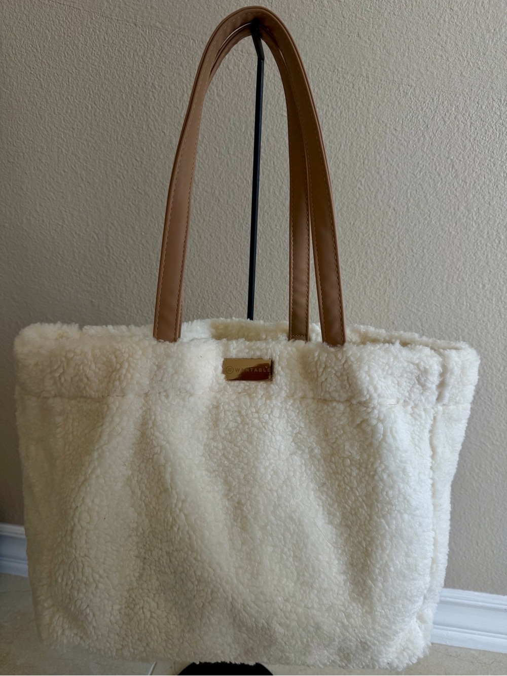 Wantable Cream Sherpa Tote Bag with Tan Handles NWOT